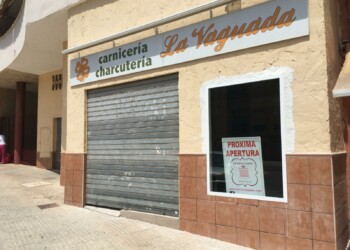 ACTIVIDAD - LOCAL DE REPOSTERÍA CREATVA 3 ACTIVIDAD - LOCAL DE REPOSTERÍA CREATVA 3