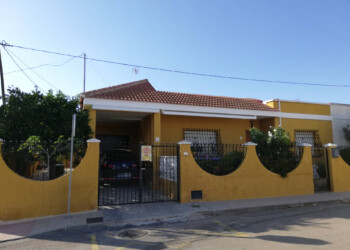 CAMBIO DE CUBIERTA Y REFORMA INTERIOR DE VIVIENDA UNIFAMILIAR 3 CAMBIO DE CUBIERTA Y REFORMA INTERIOR DE VIVIENDA UNIFAMILIAR 3