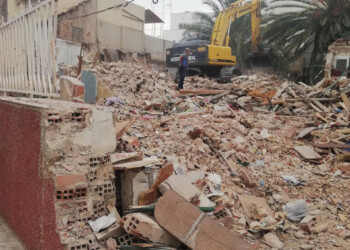 DEMOLICIÓN DE VIVIENDA Y CONSTRUCCIONES ANEXAS 1 DEMOLICIÓN DE VIVIENDA Y CONSTRUCCIONES ANEXAS 1