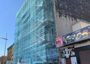 ELIMINACIÓN DE APLACADA EXISTENTE SOBRE CANTOS DE FORJADO PARA ELIMINAR RIESGO DE DESPRENDIMIENTO 1 ELIMINACIÓN DE APLACADA EXISTENTE SOBRE CANTOS DE FORJADO PARA ELIMINAR RIESGO DE DESPRENDIMIENTO 1