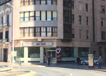 MODERNIZACIÓN FACHADA LOCAL COMERCIAL 2 MODERNIZACIÓN FACHADA LOCAL COMERCIAL 2