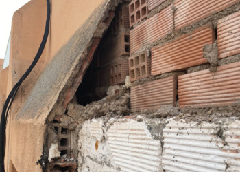 REFORMA CORNISA PARA ELIMINAR RIESGO DE DESPRENDIMIENTO 3 REFORMA CORNISA PARA ELIMINAR RIESGO DE DESPRENDIMIENTO 3