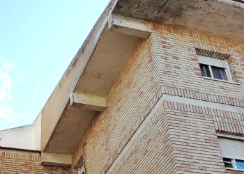 REHABILITACIÓN DE CORNISA EN COMUNIDAD DE PROPIETARIOS 2 REHABILITACIÓN DE CORNISA EN COMUNIDAD DE PROPIETARIOS 2