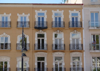 REHABILITACIÓN FACHADA CATALOGADA HOTEL HABANEROS 2 REHABILITACIÓN FACHADA CATALOGADA HOTEL HABANEROS 2