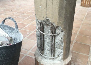 REPARACIÓN DE PILARES PATIO COMUNIDAD DE PROPIETARIOS 2 REPARACIÓN DE PILARES PATIO COMUNIDAD DE PROPIETARIOS 2